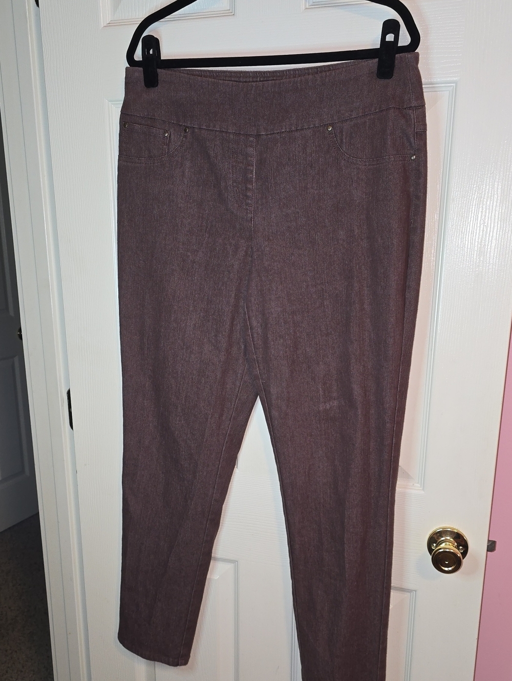 Ruby‎ Rd. Pull-On Ankle Pants in Dusty Mauve